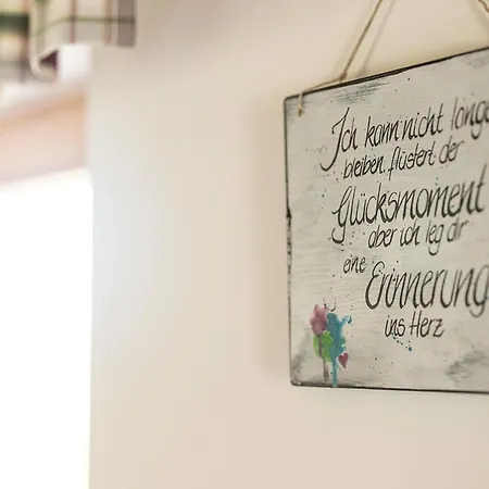 Weingarten & Auszeit With Private 아파트